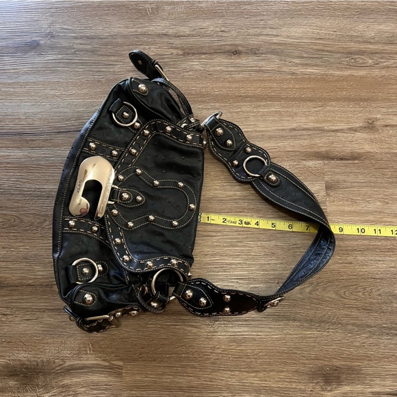 GUESS Y2K Ostrich-Embossed Leather Bag Metal Embellishments Vintage - Picture 13 of 13